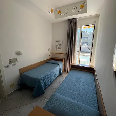 Hotel Villa Dei Fiori - Sul Mare Con Piscina Viserbella di Rimini Exterior foto
